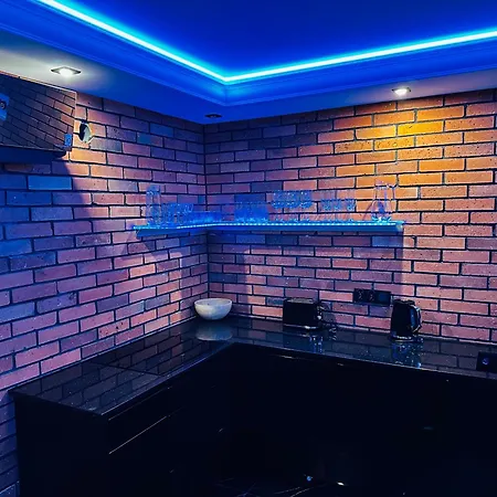 Lexury Sauna & Jacuzzi Sarbinowo