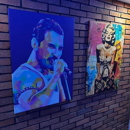 Lexury Sauna & Jacuzzi